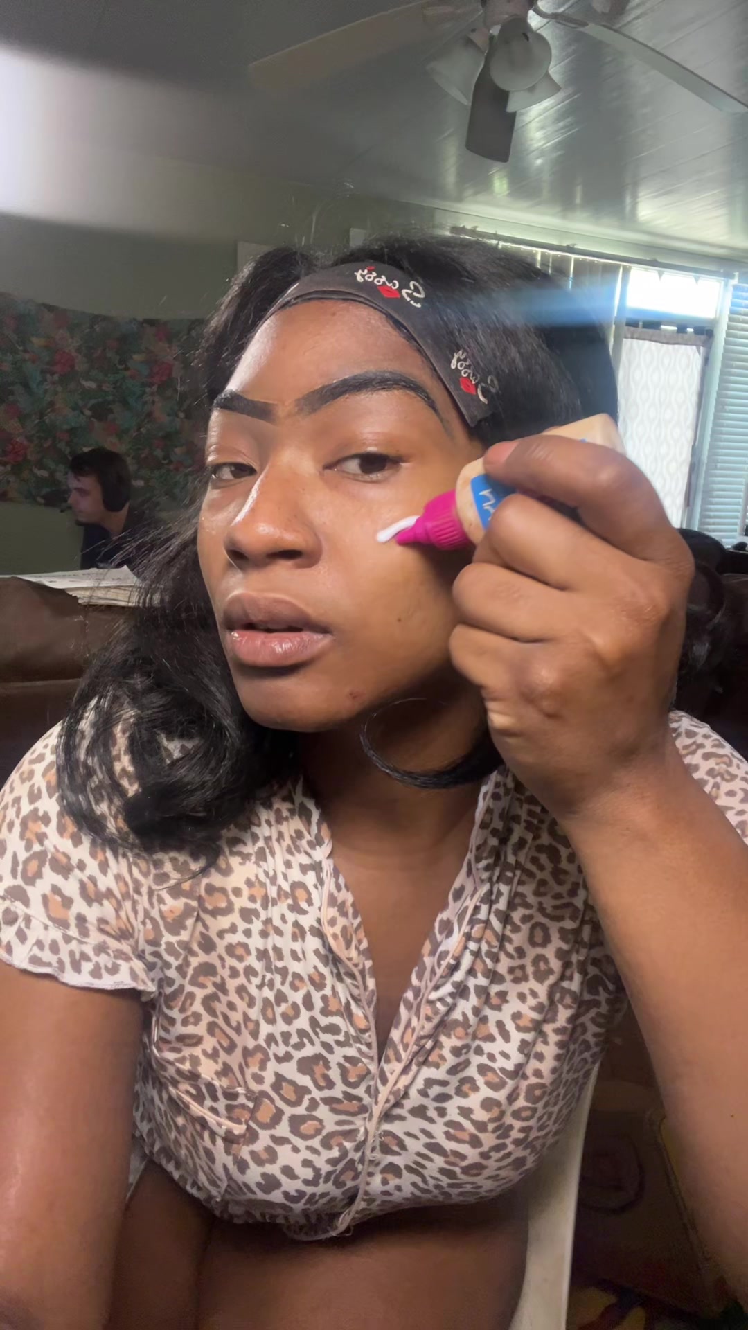 @cymone.tv