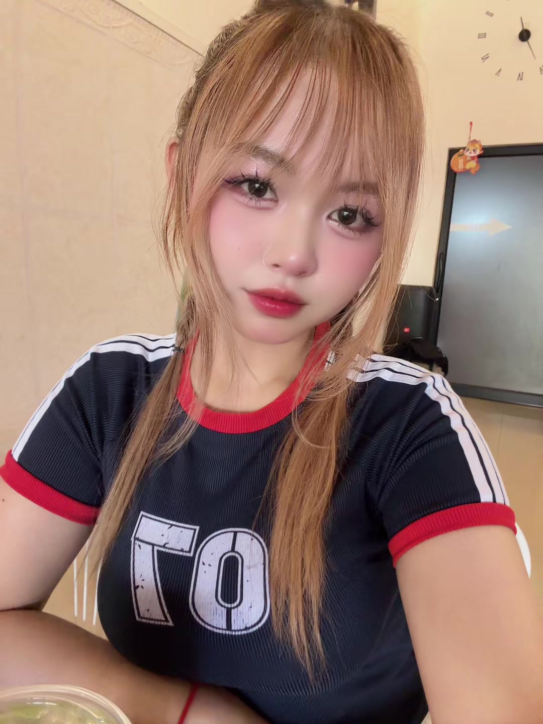 @Chel