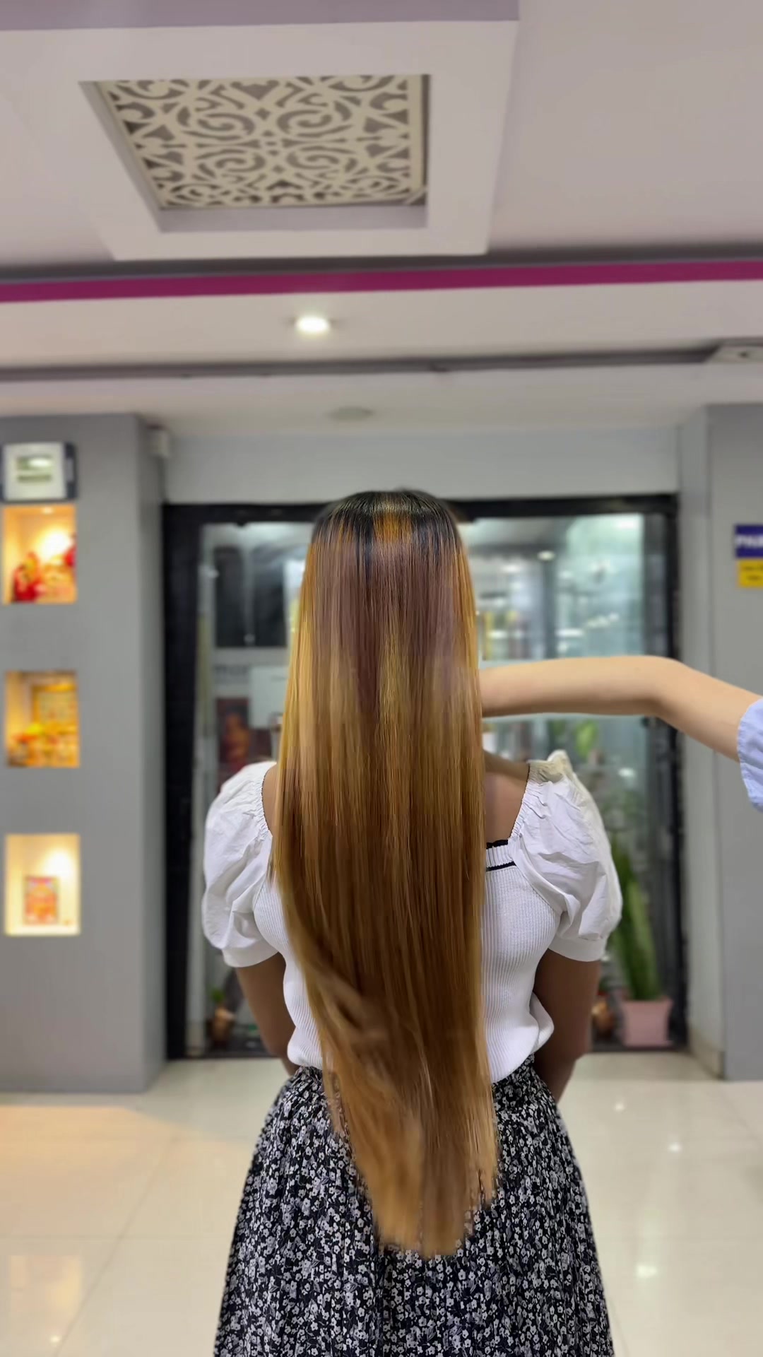 @Monika Unisex Salon & Academy
