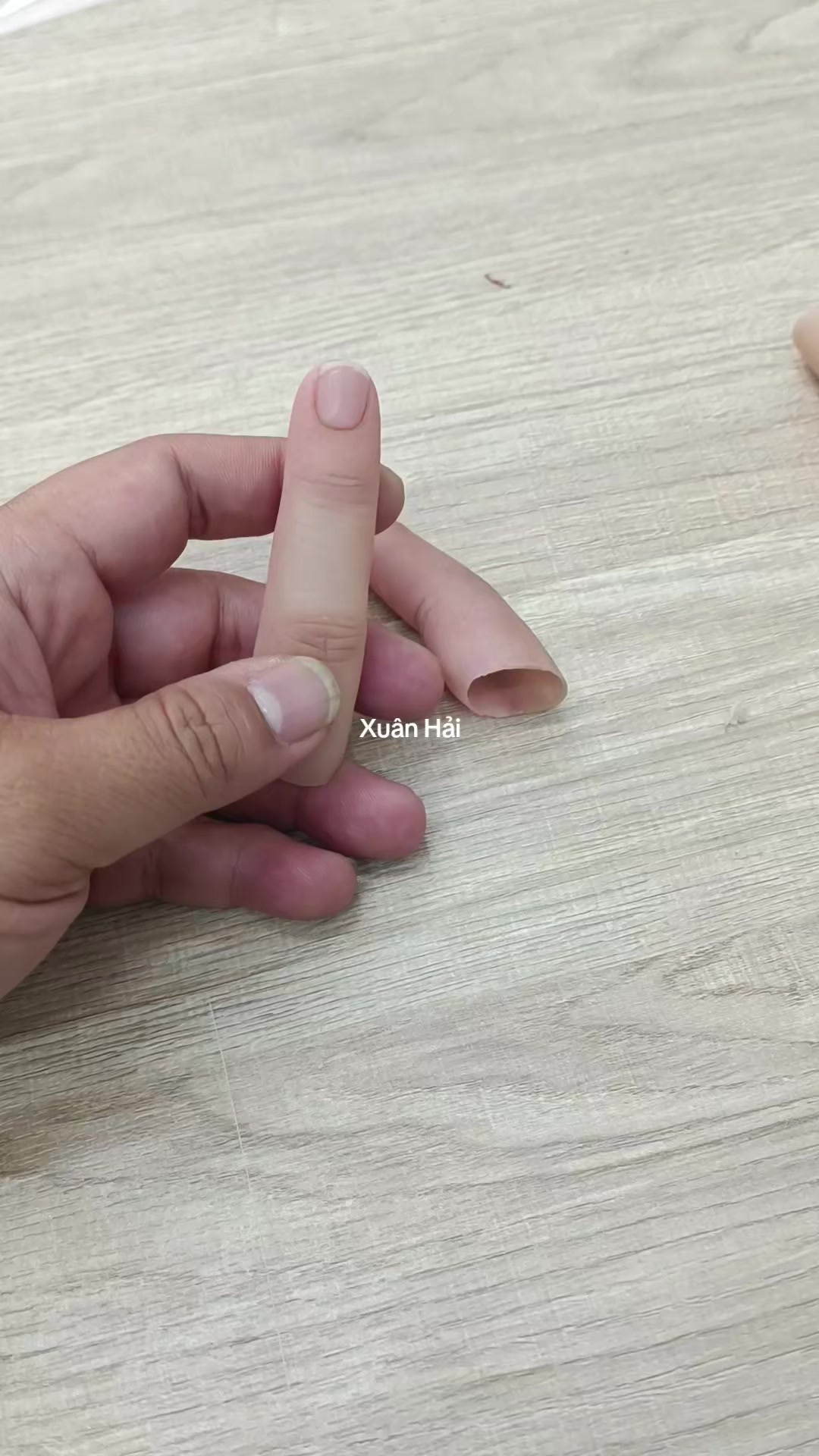 @Hải Râu Tay Chân Giả