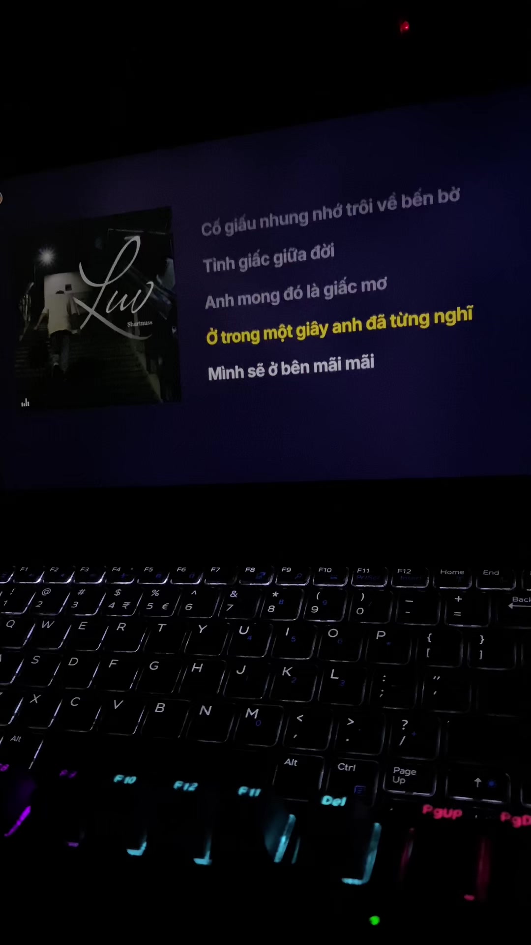 @🎶