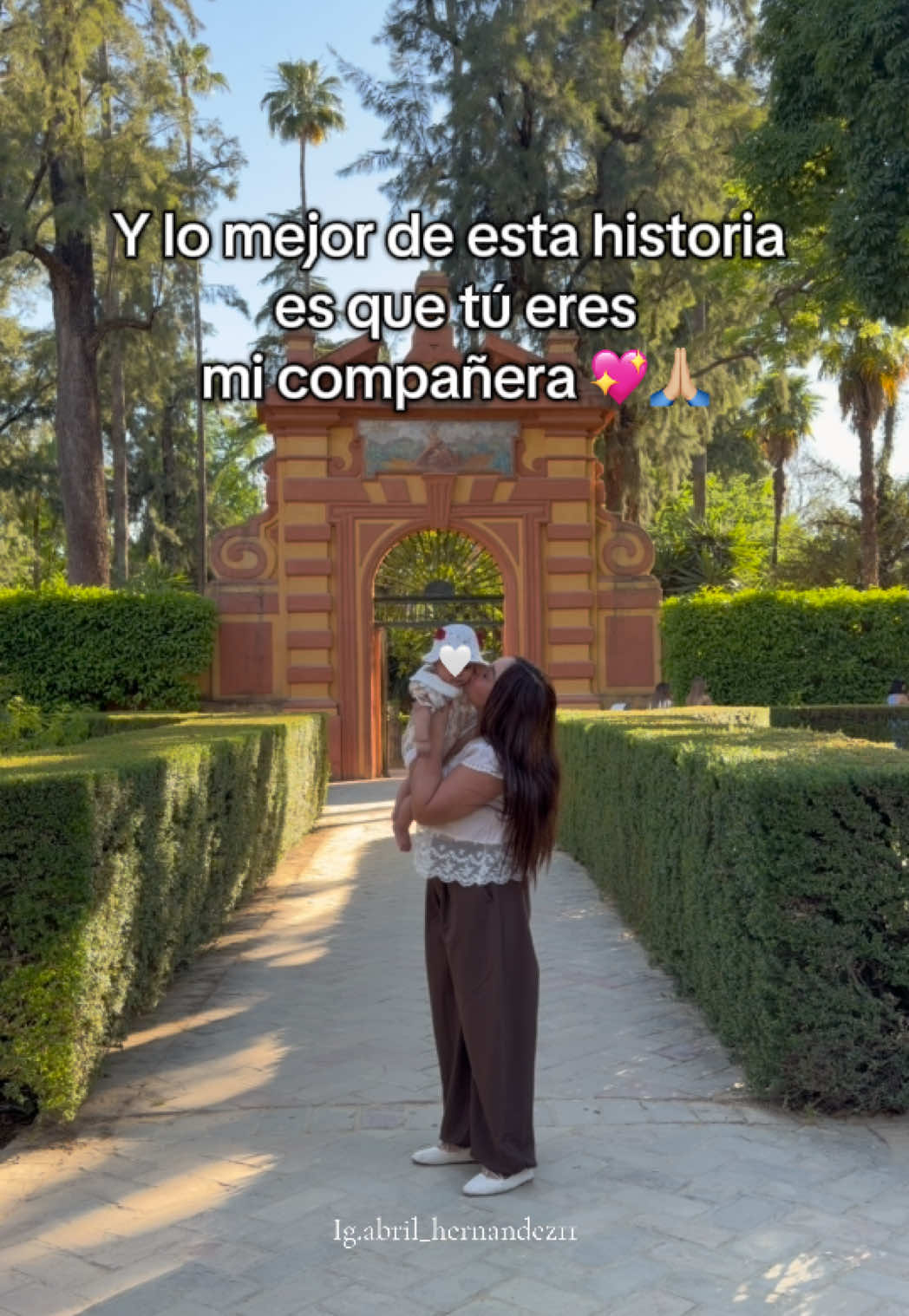 @Abril Hernández