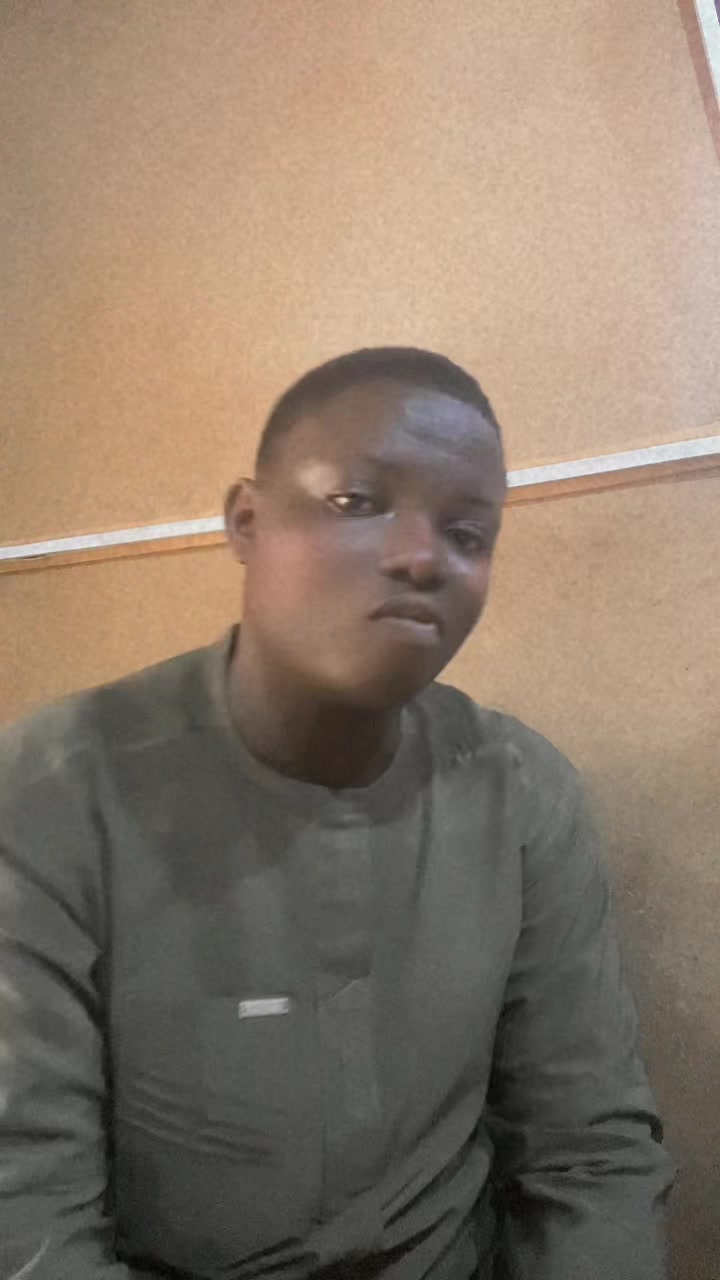 @Adegbemiro