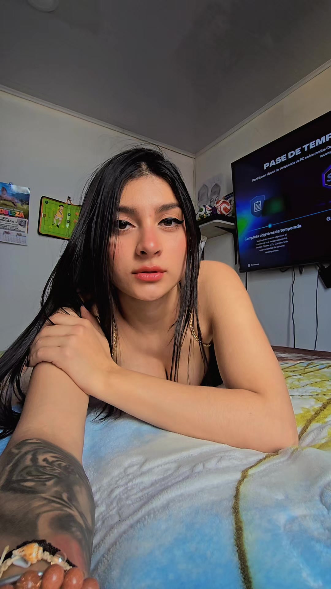 @🄰🄵🅁🄾🄳🄸🅃🄰777🧿