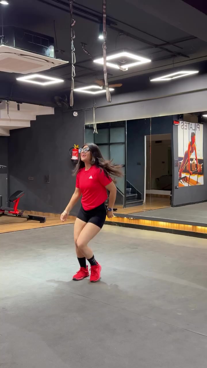@CRAZY DANCING FACTORY💃🏿🕺