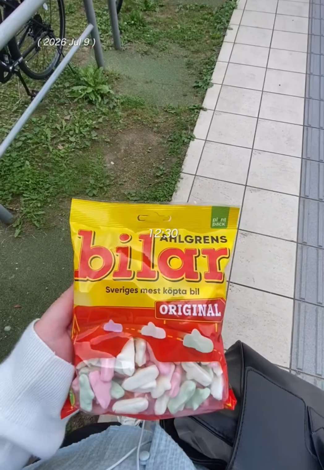 @inu