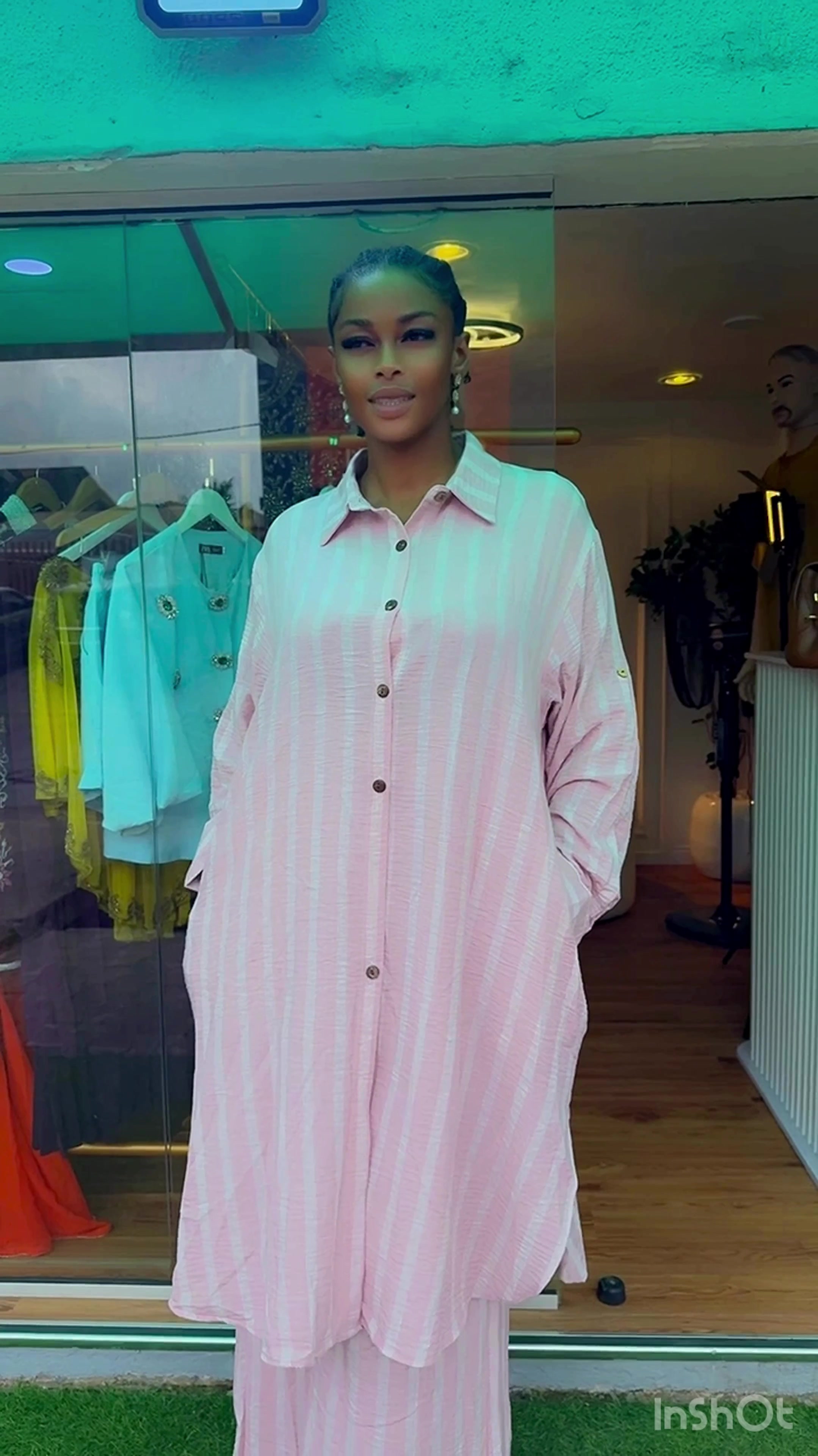 @Annies Fashion Hub