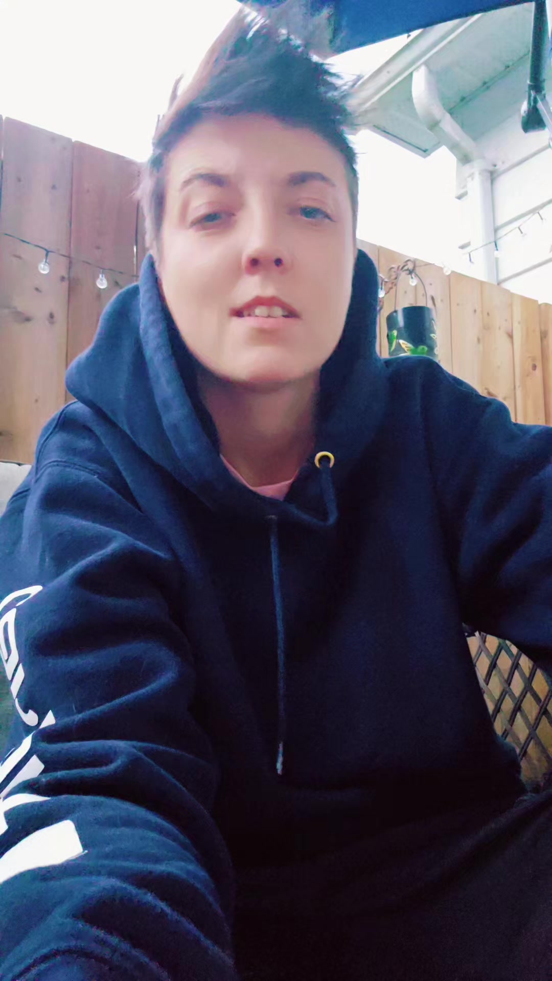 @Alana🇨🇦🏳️🌈