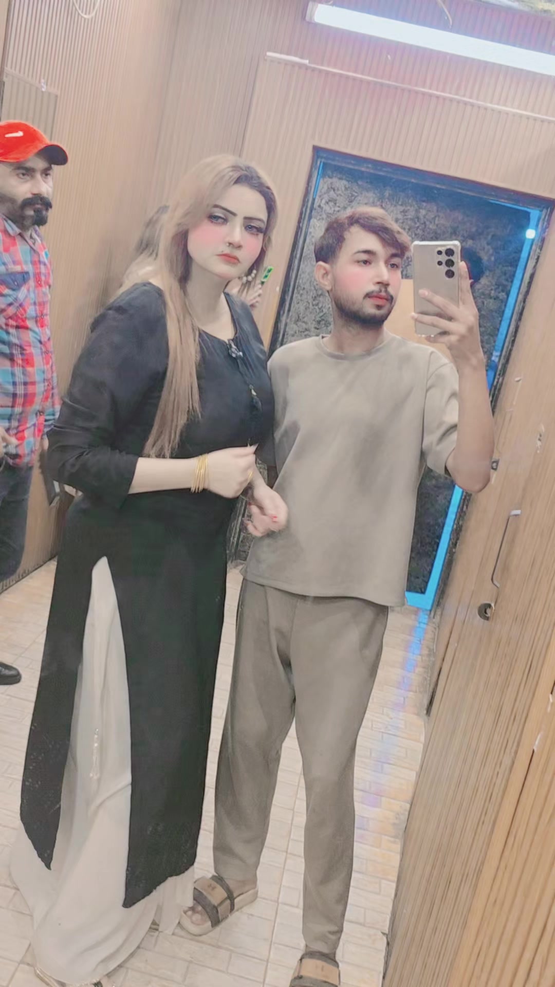 @Aima Khan