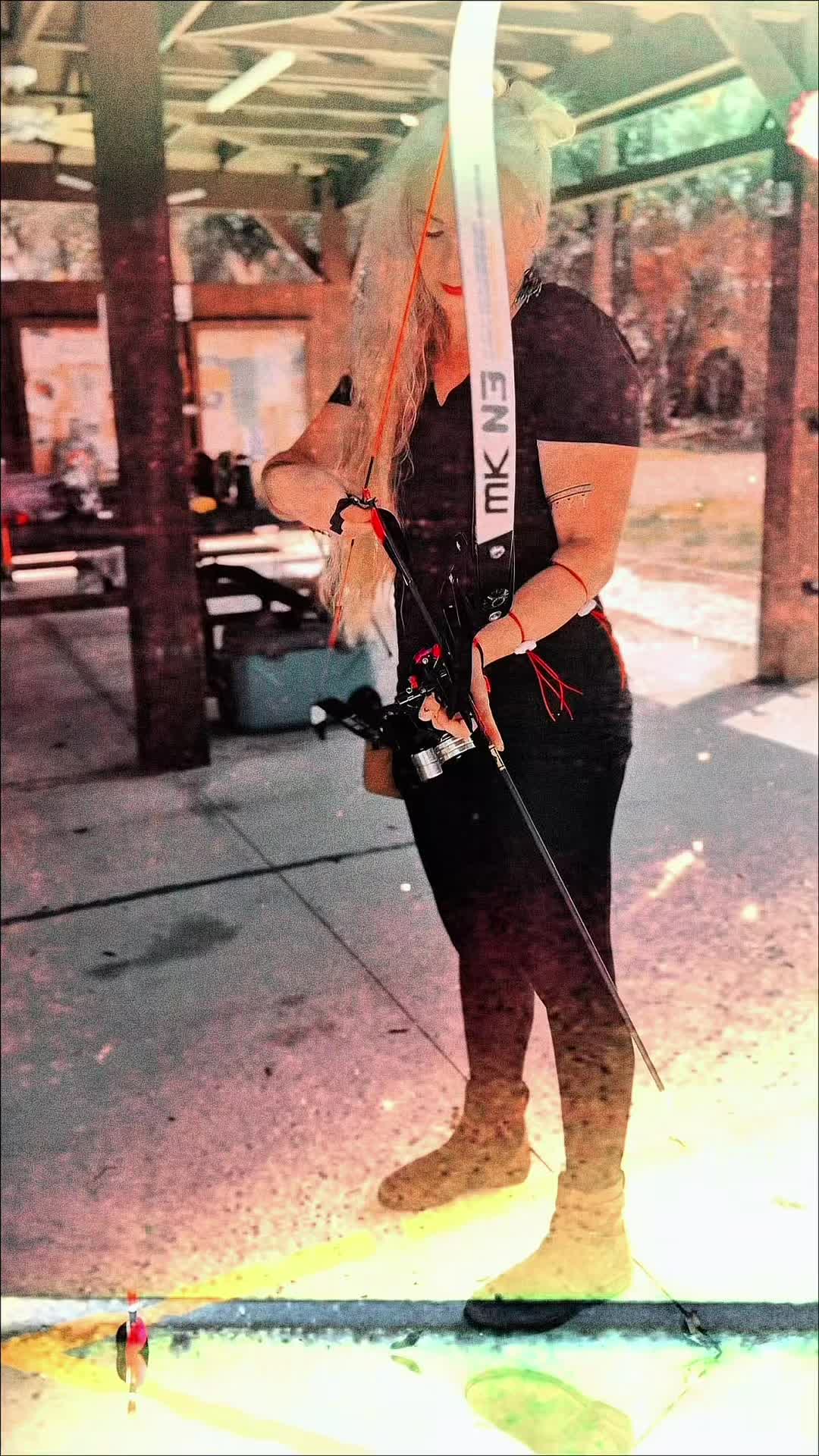 @BarebowGirl