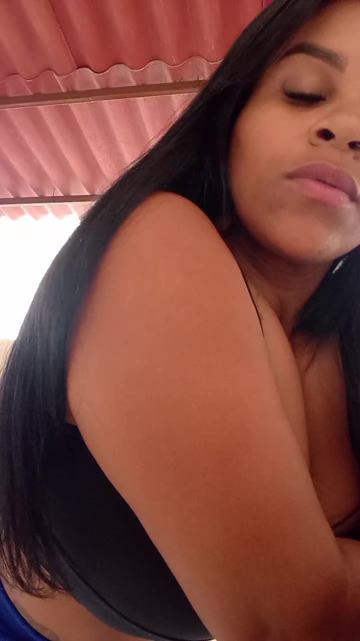 @Juliana Braga 🤎