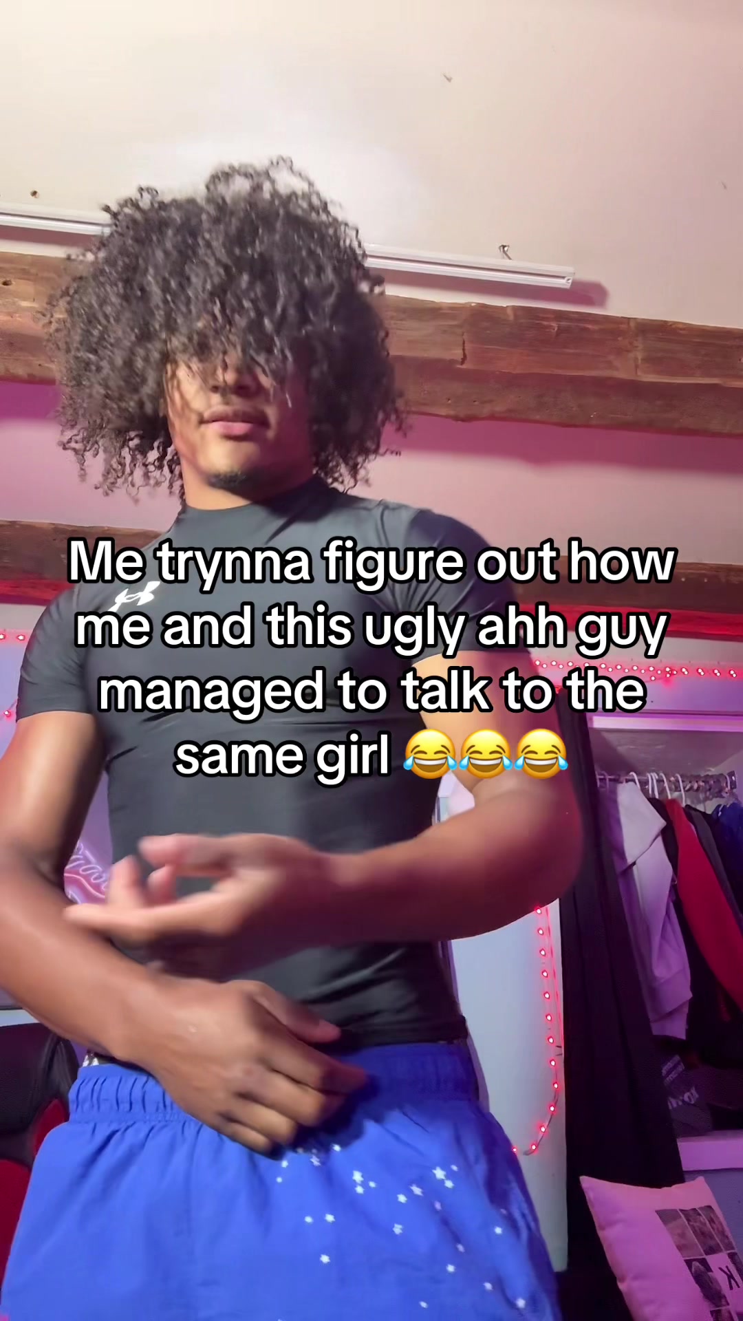 @⃟