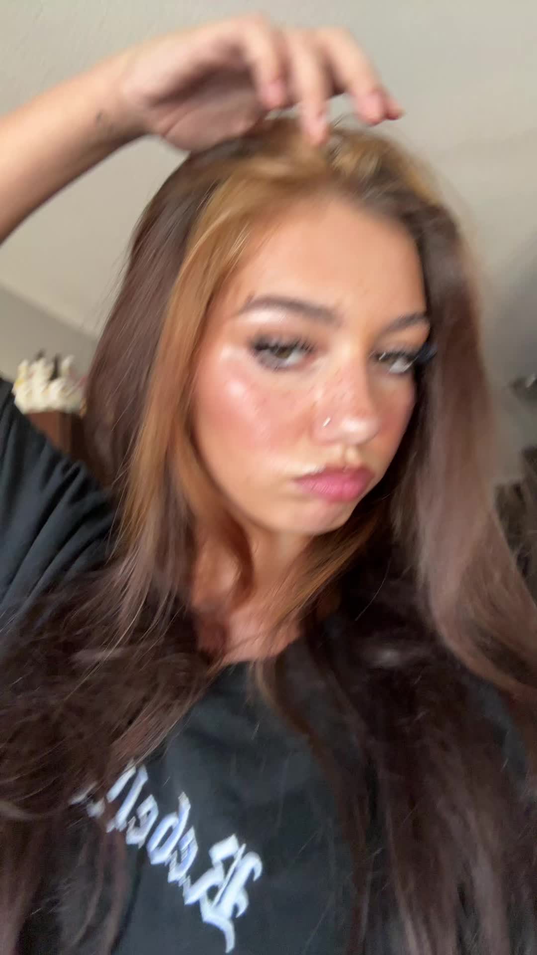 @adelina