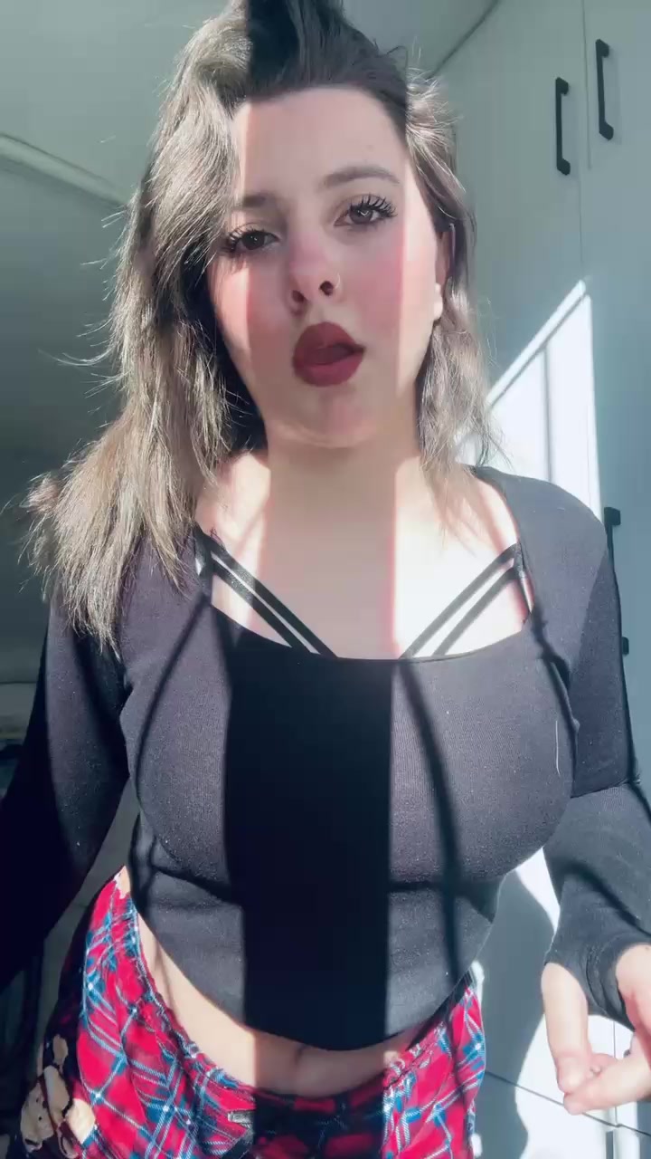 @𝙕"🐊