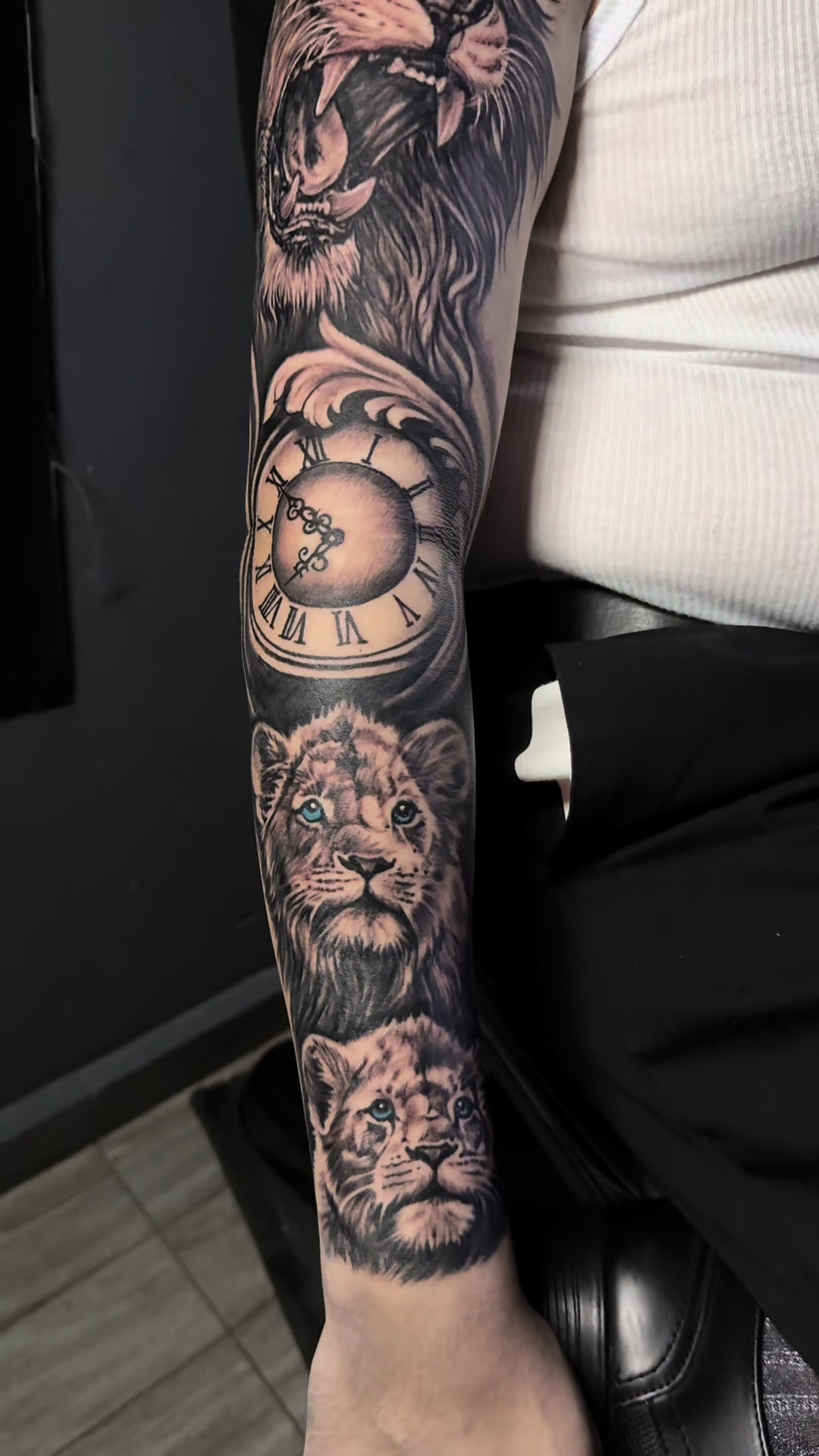 @JOVA RIOS CUSTOM TATTOOS