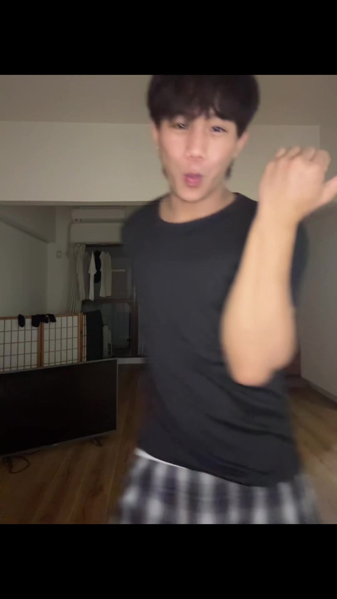 @๐๐๐๐๐๐ ๐