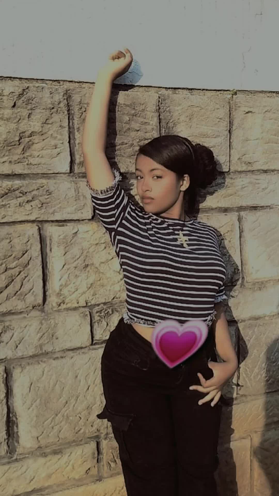 @❄ 𝓝𝓪𝓷𝓲 🦋