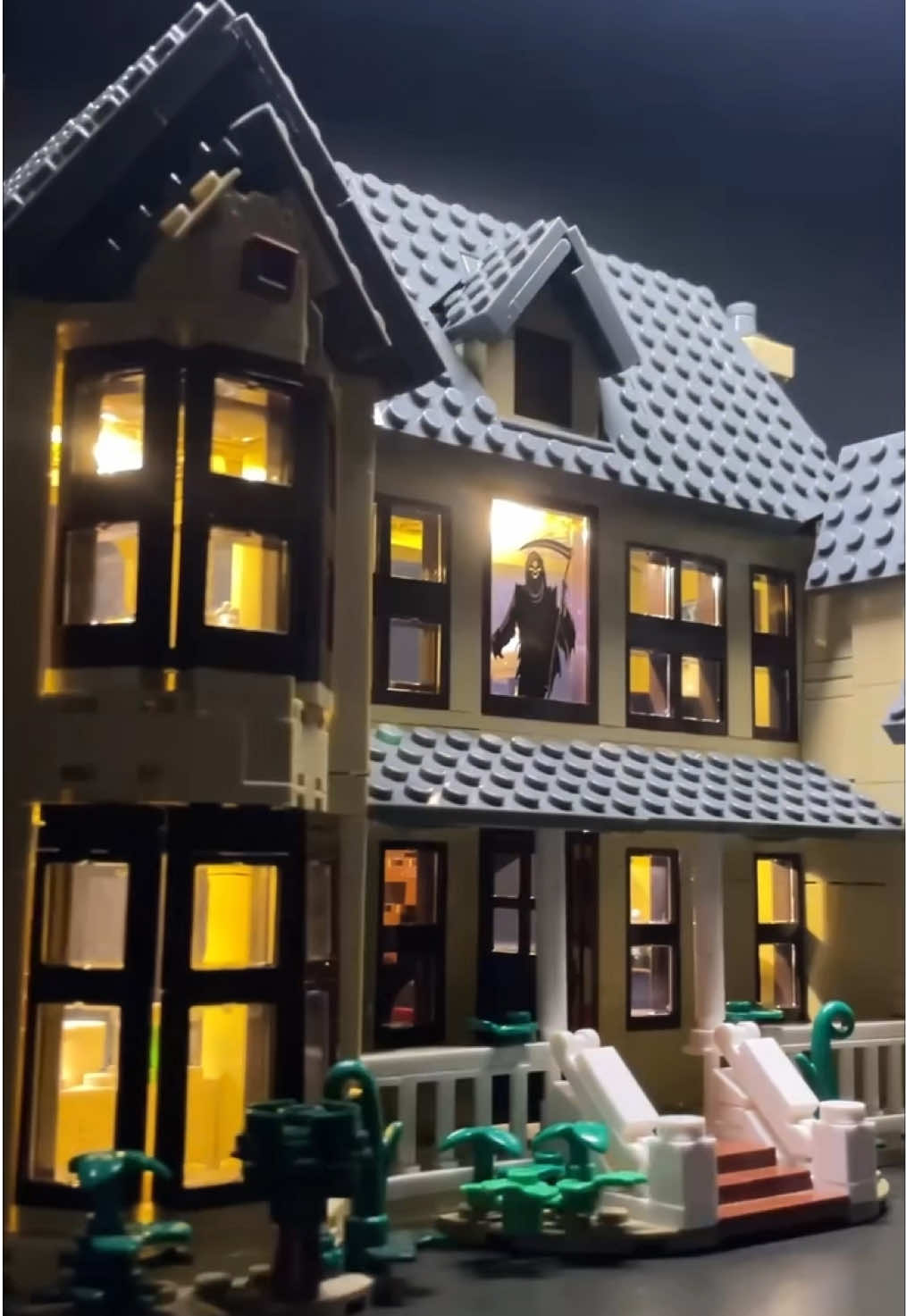 @brickarthub