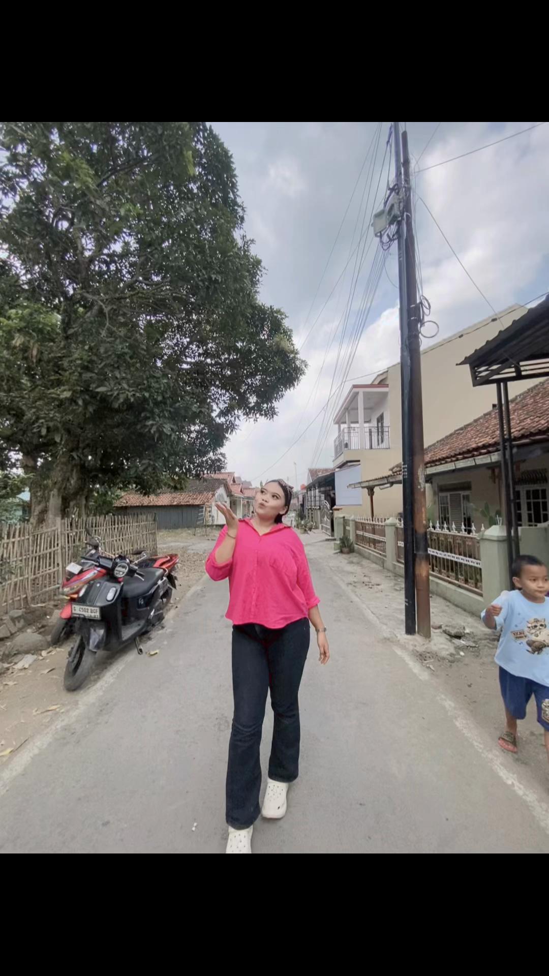 @Incesss🤡