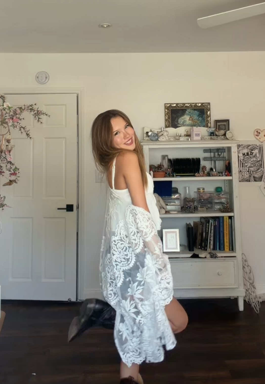@𝐸𝓋𝑒𝓇❀⋆.ೃ࿔*:･