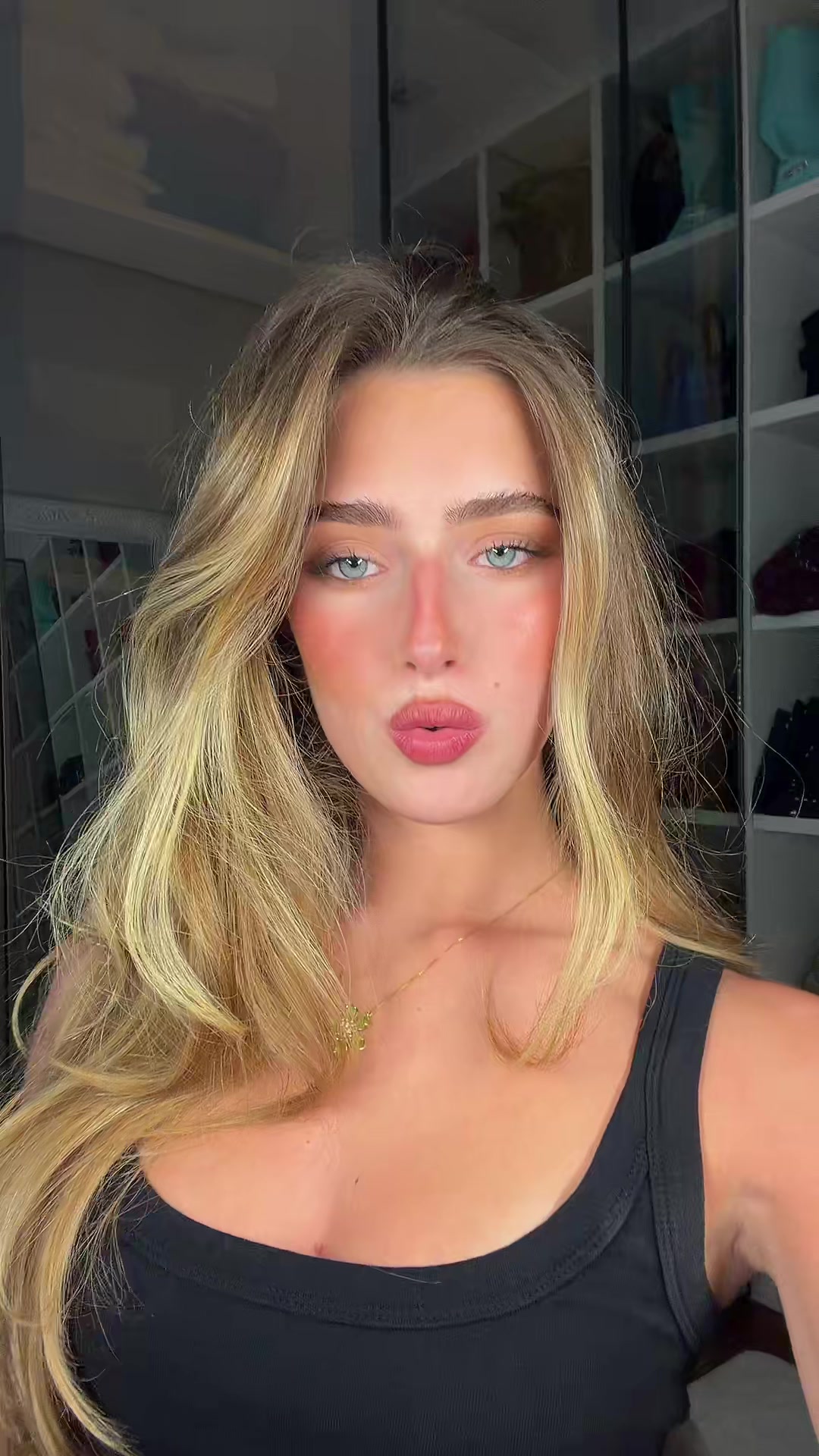 @KYARA KOGUT