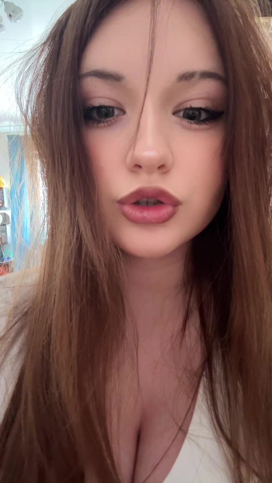 @Ищу девушку пиши я
