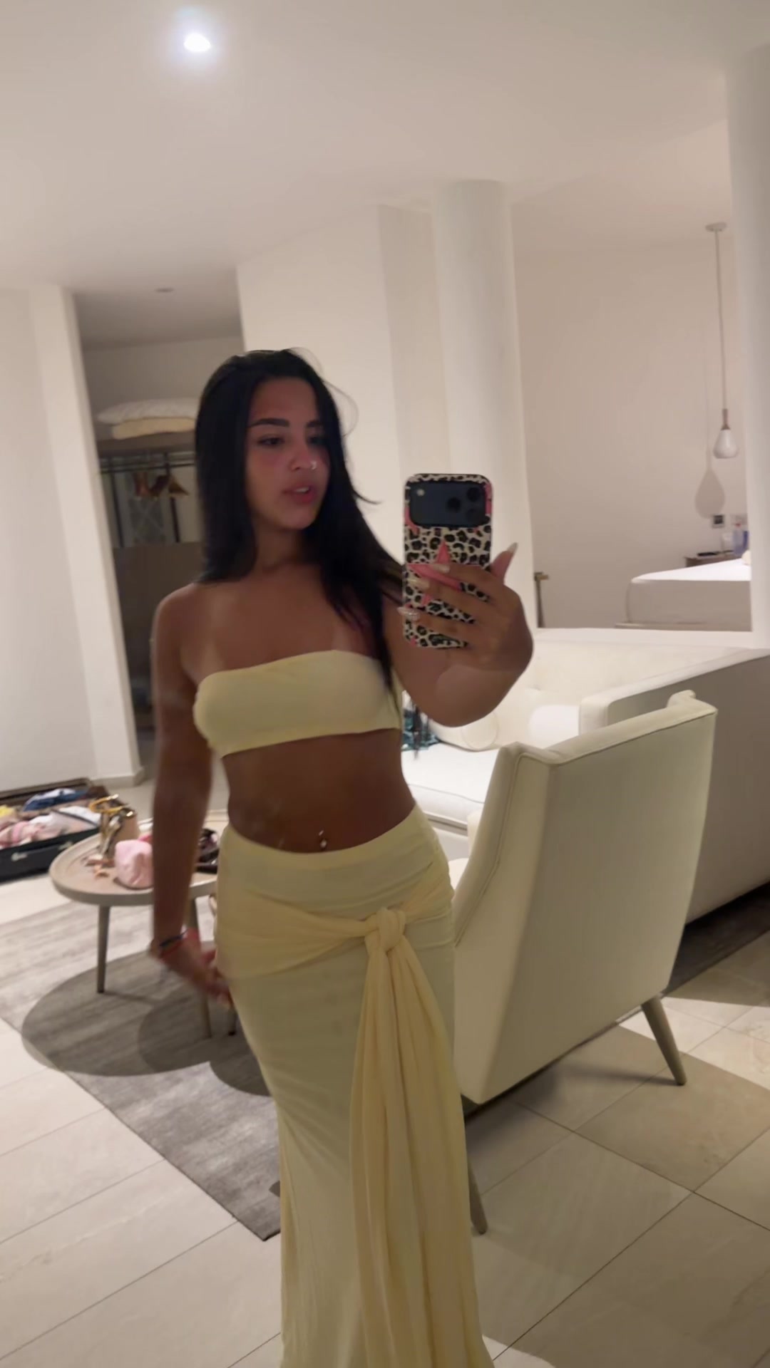 @thatafreitas