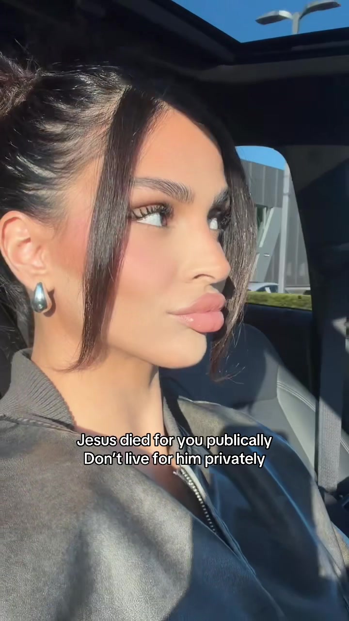@nikkisarantos