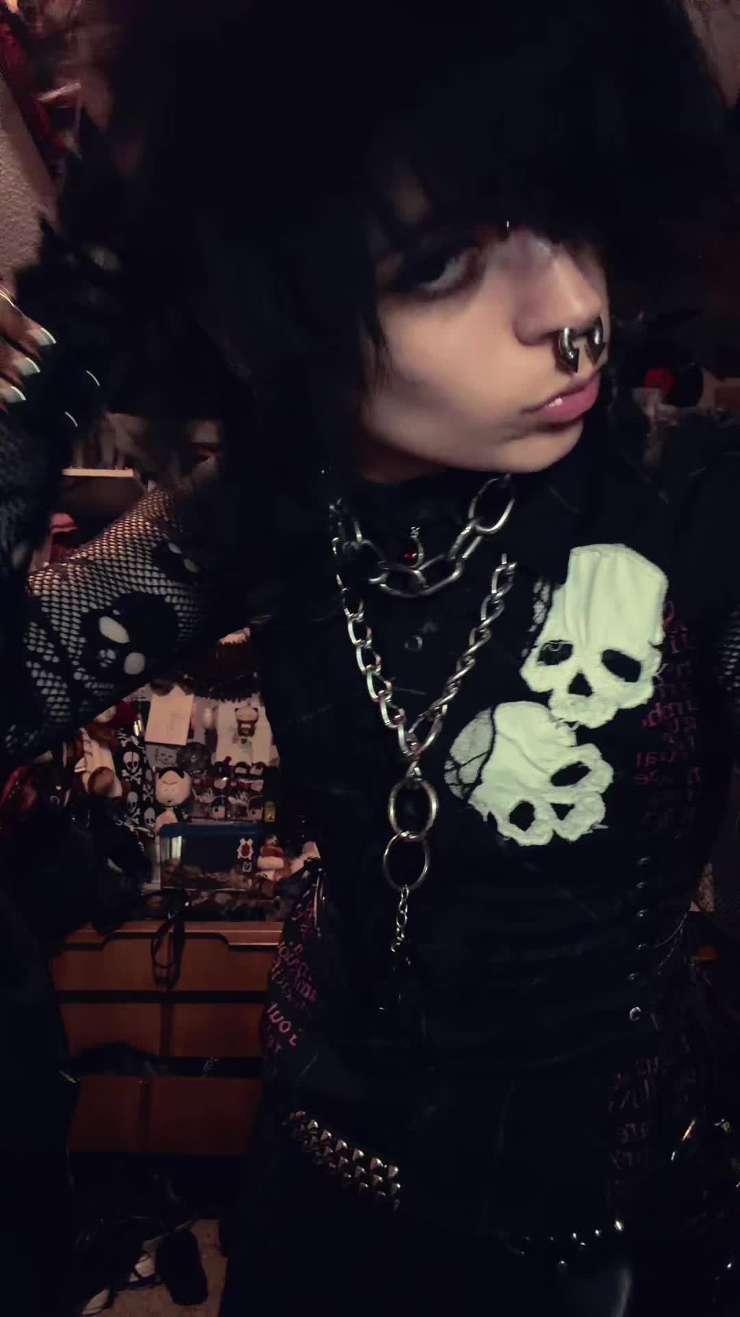 @ronnie⛓️&zwj;💥