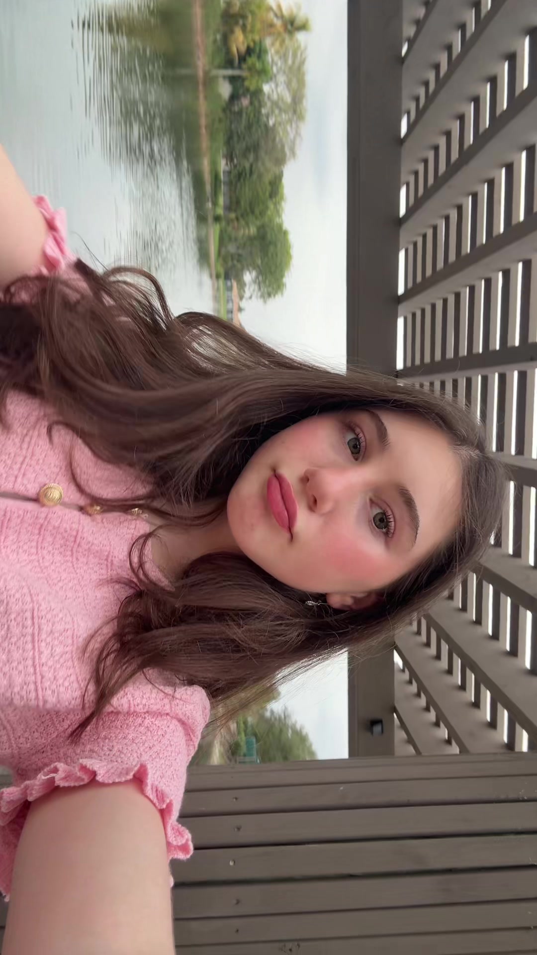 @rosieliberow