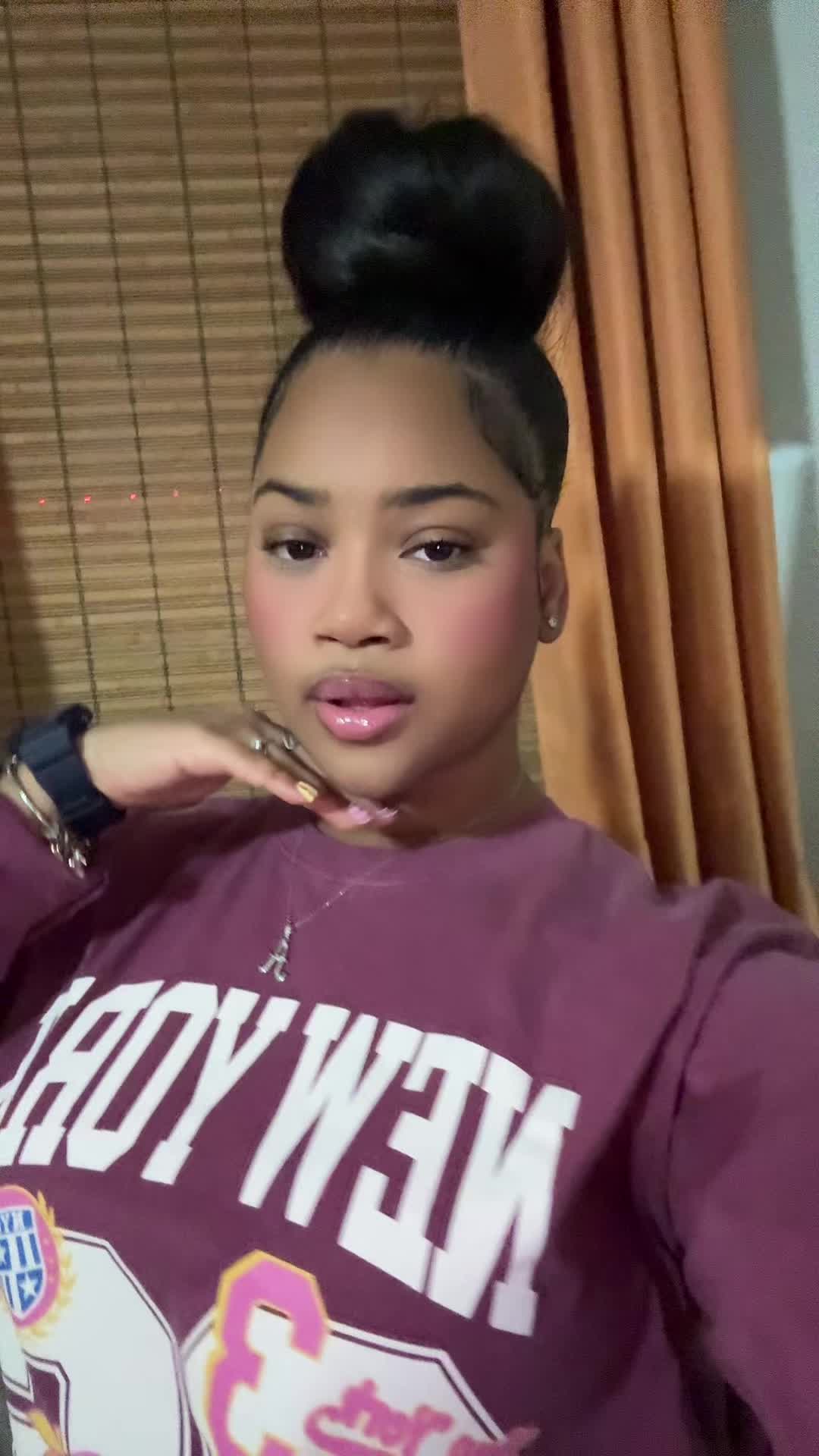 @jaja 🩰💕🕸️🫧🧠