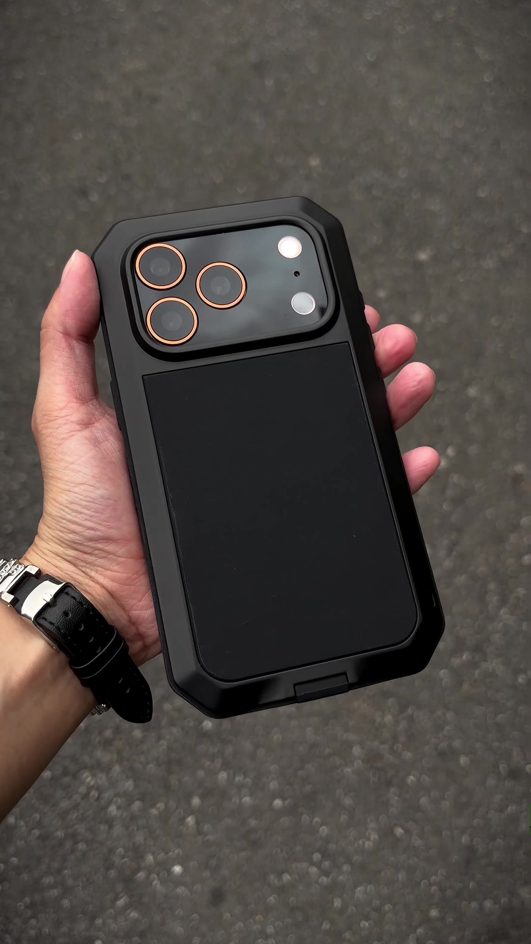 @Dark Case