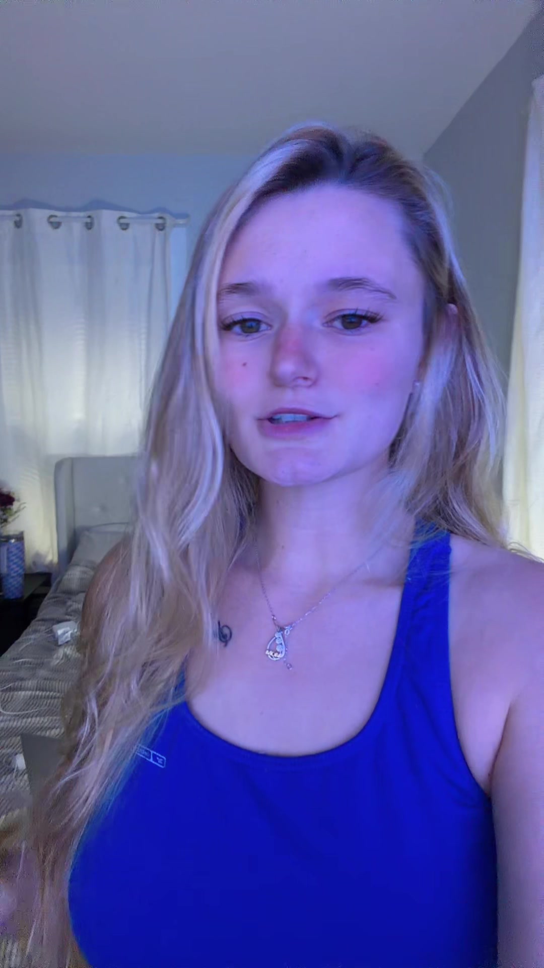 @thehaleybae0