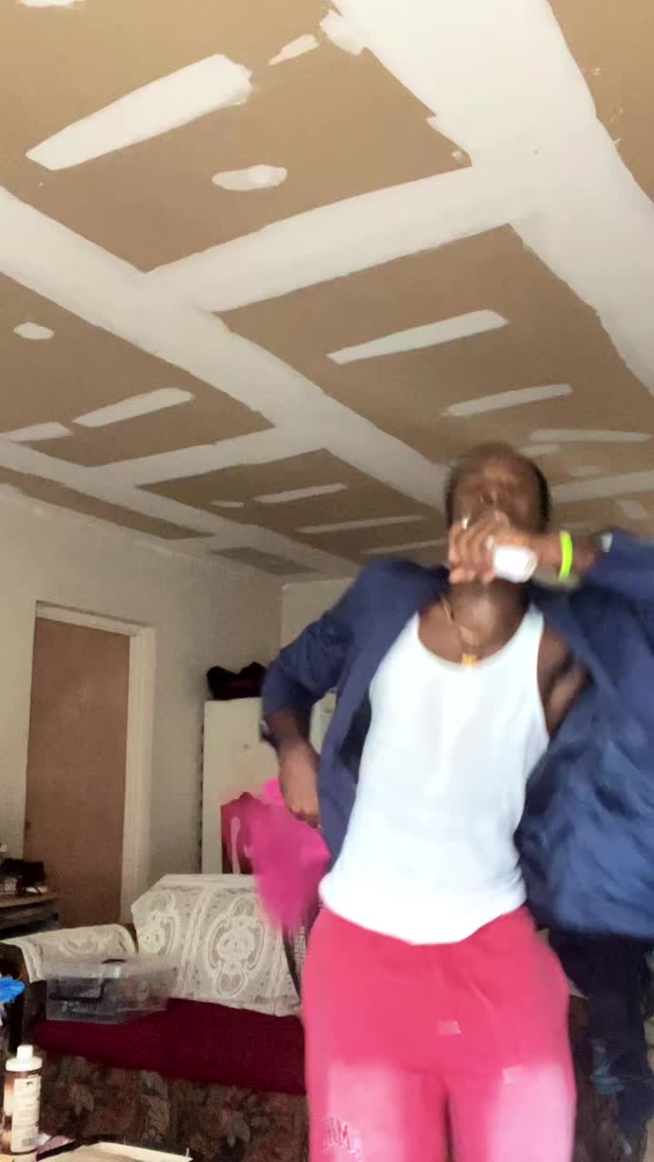 @CJ