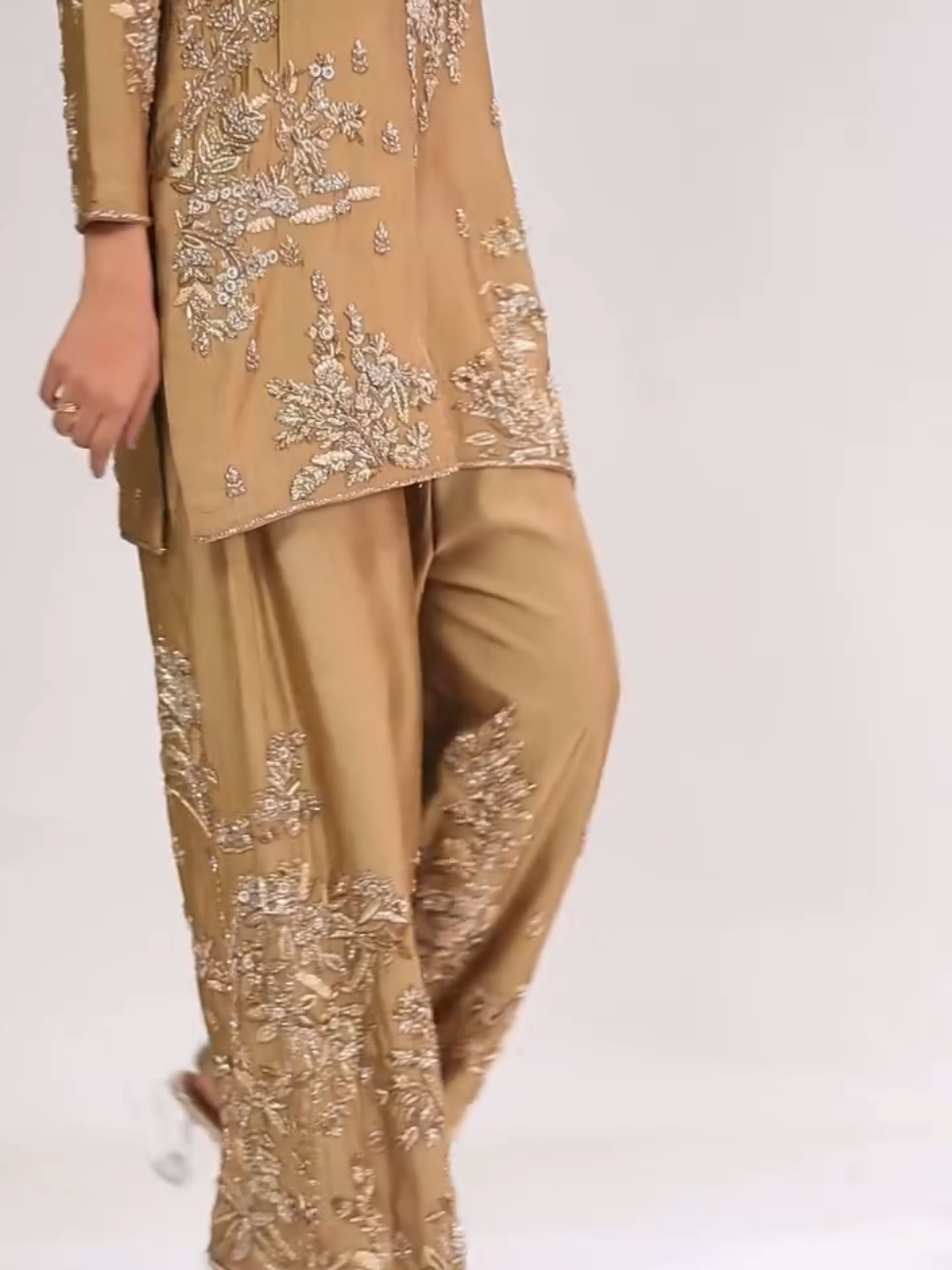@bridal_house
