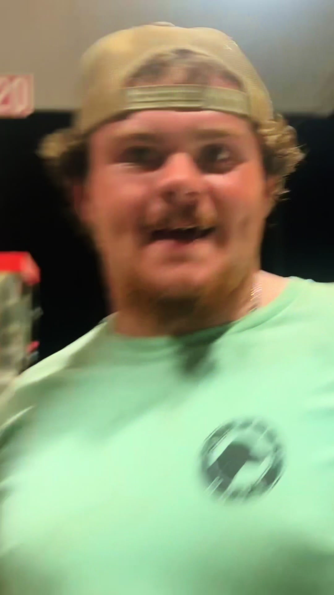 @‘