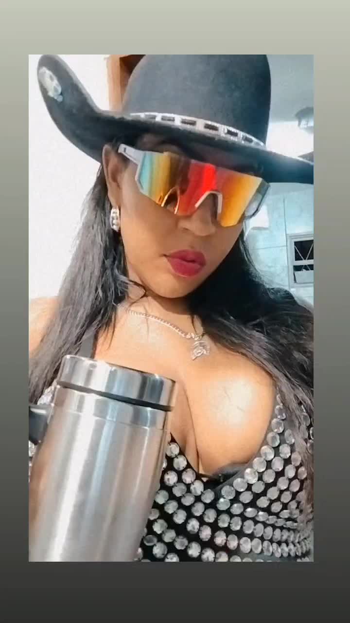 @rhayane Fernandes