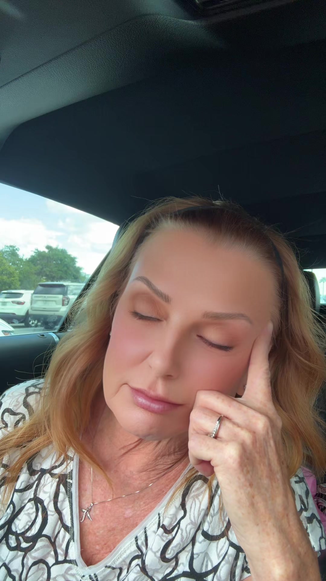 @LauraAfter60