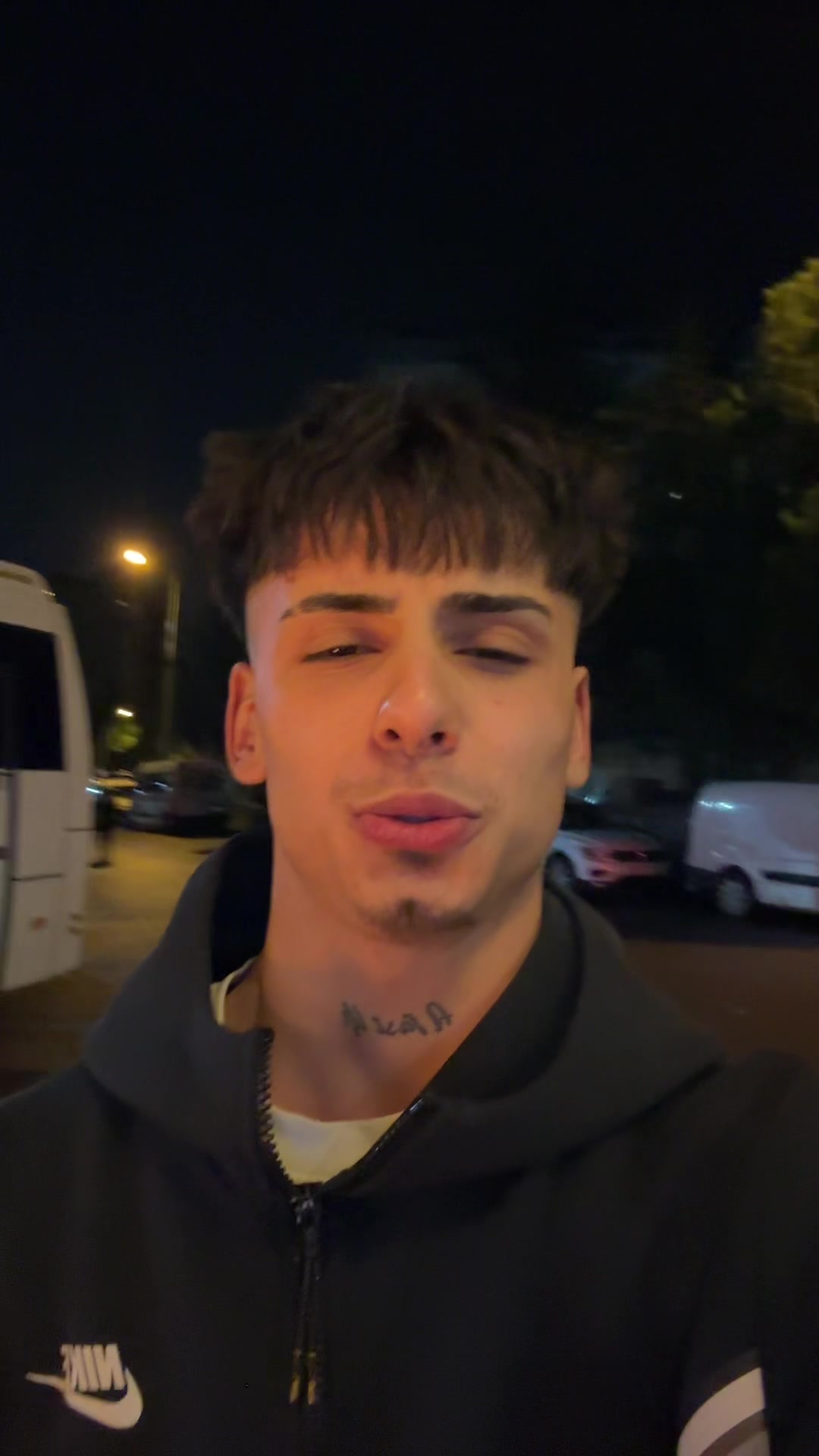 @M