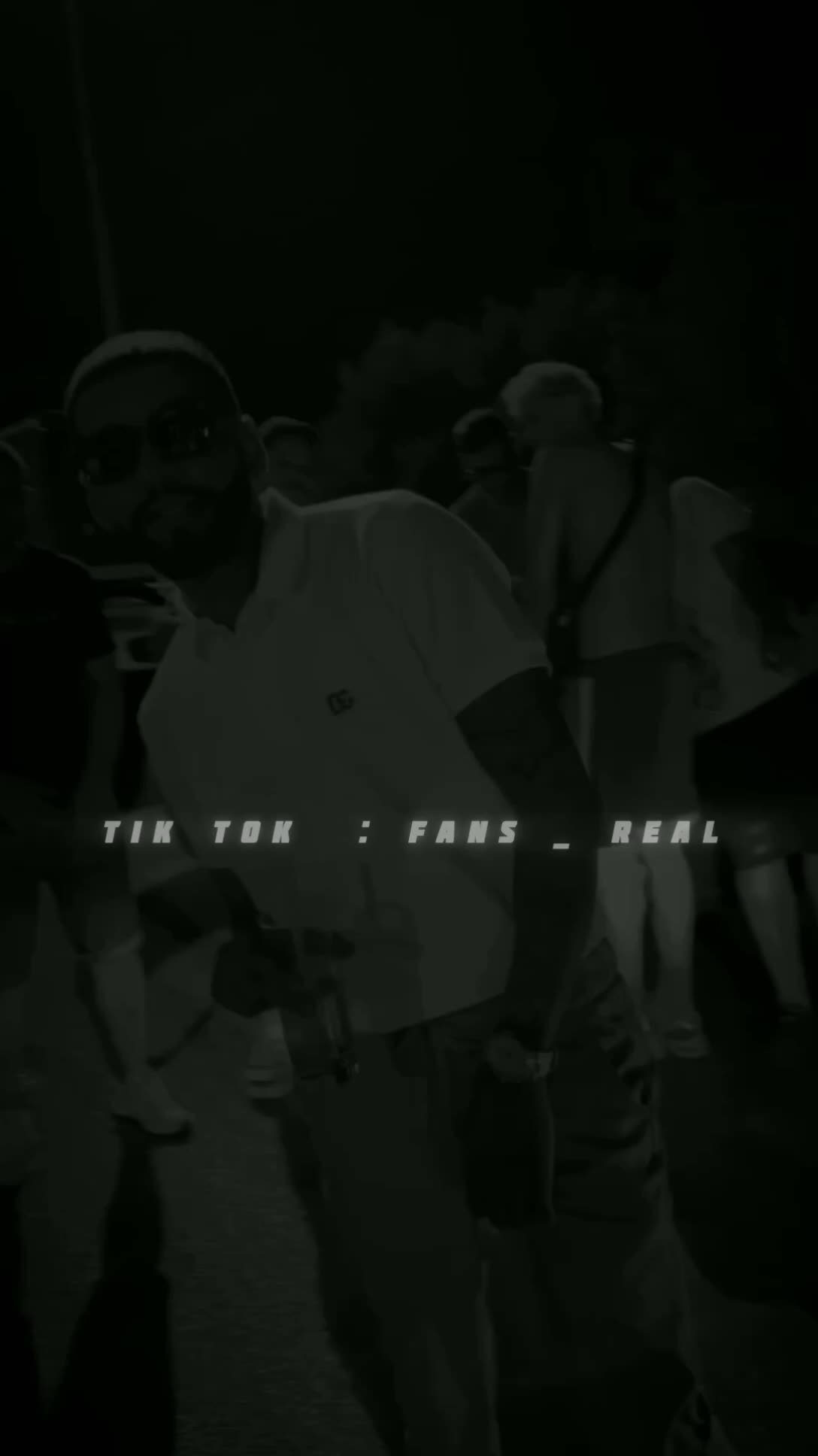 @F A N S _ R E A L