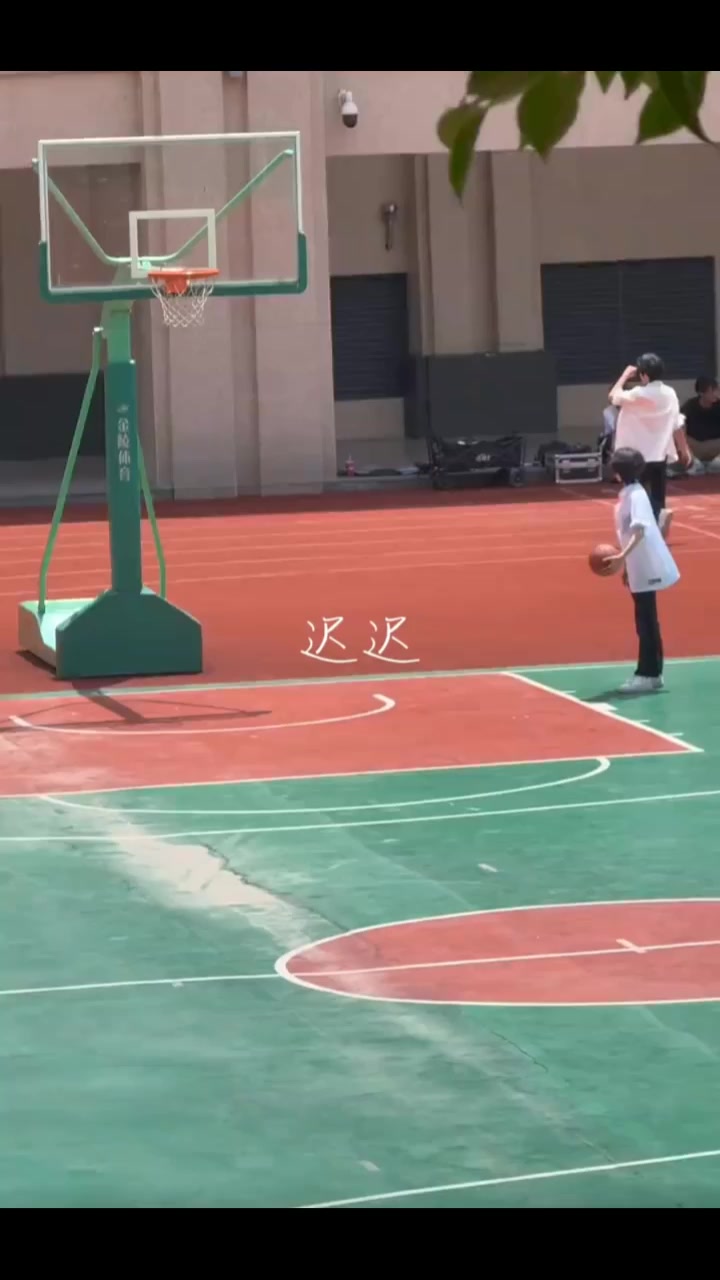 @Zhienhan