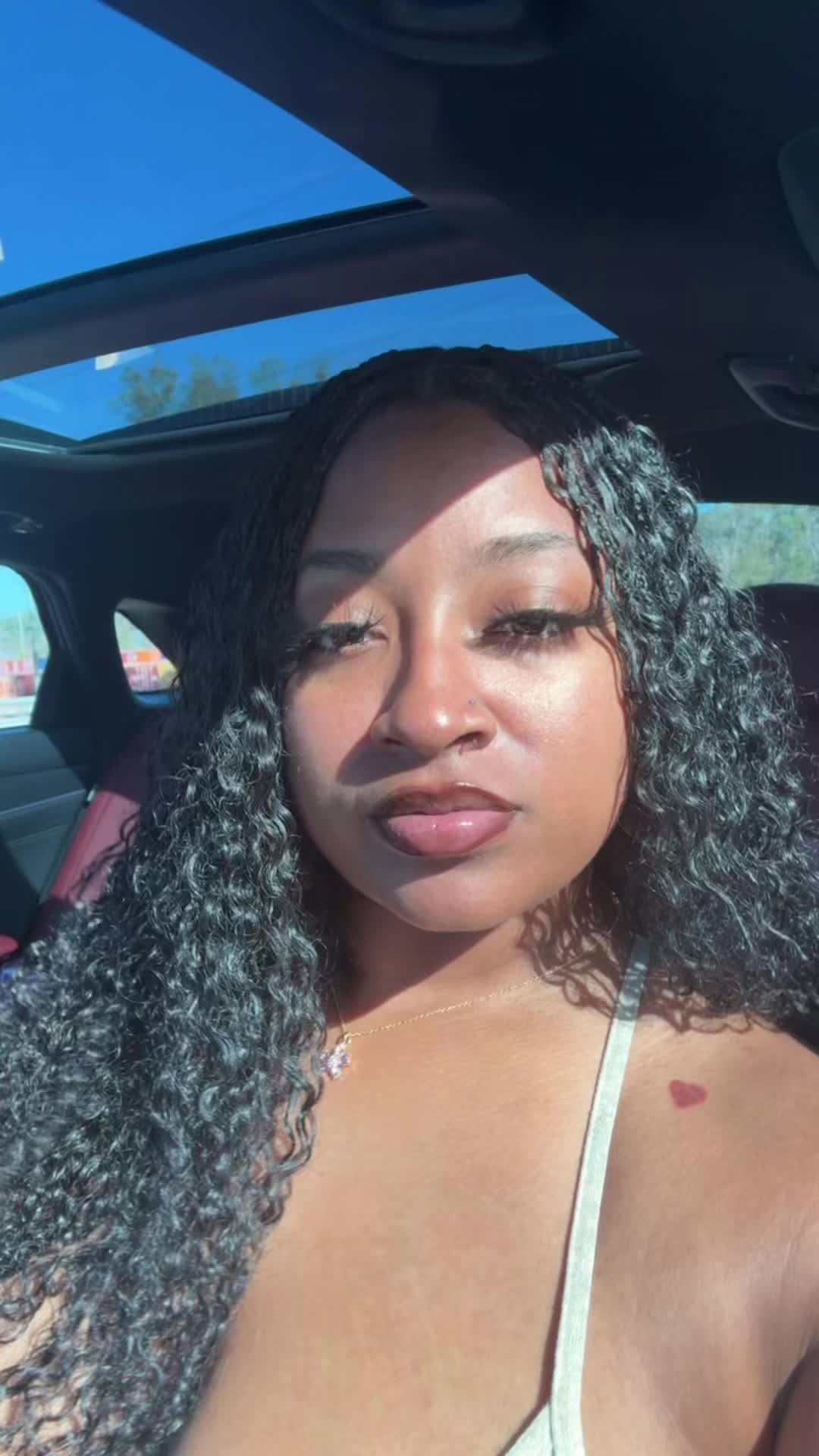 @Jazmaine🦋