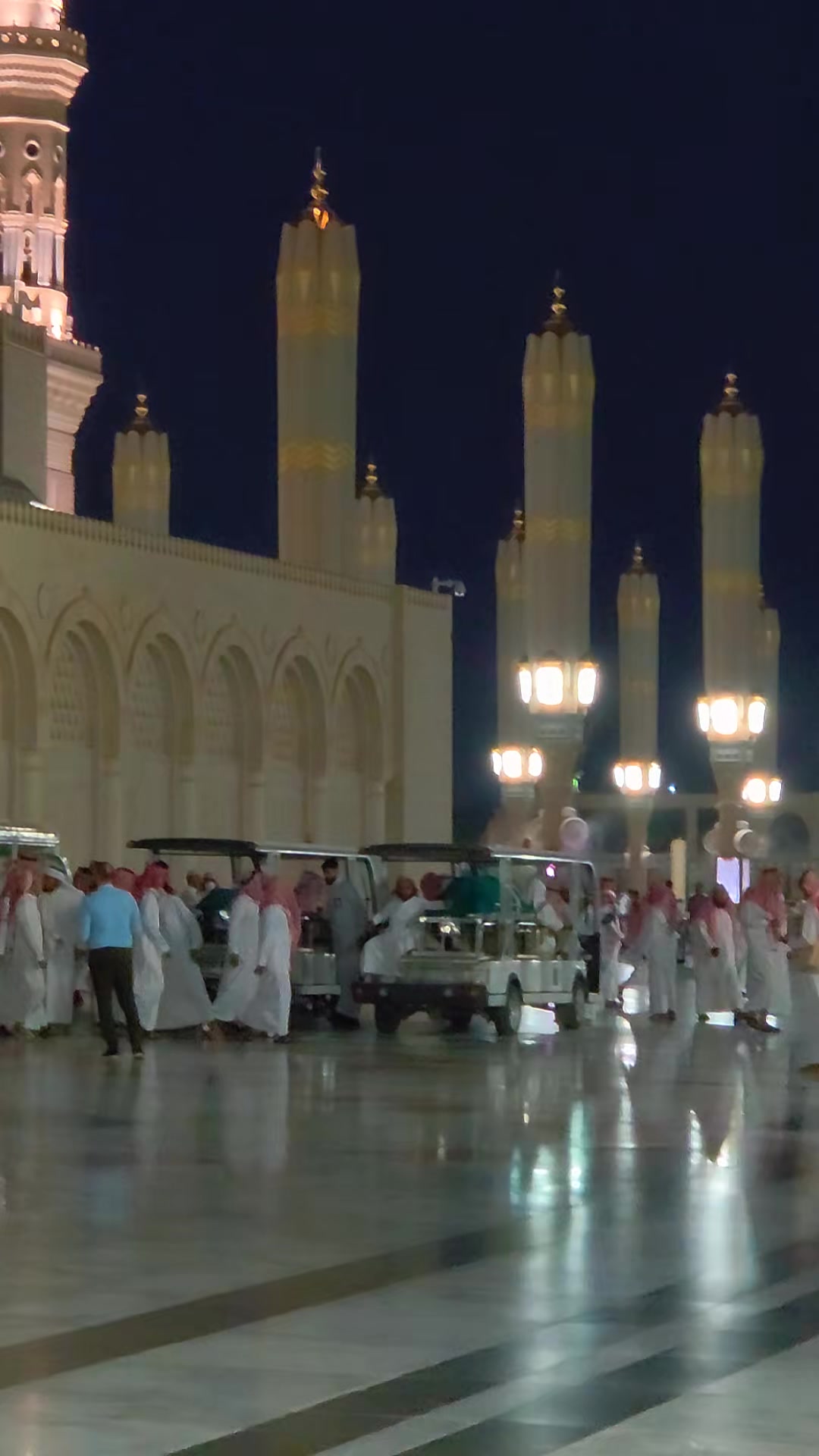@أداس لوگ🍁
