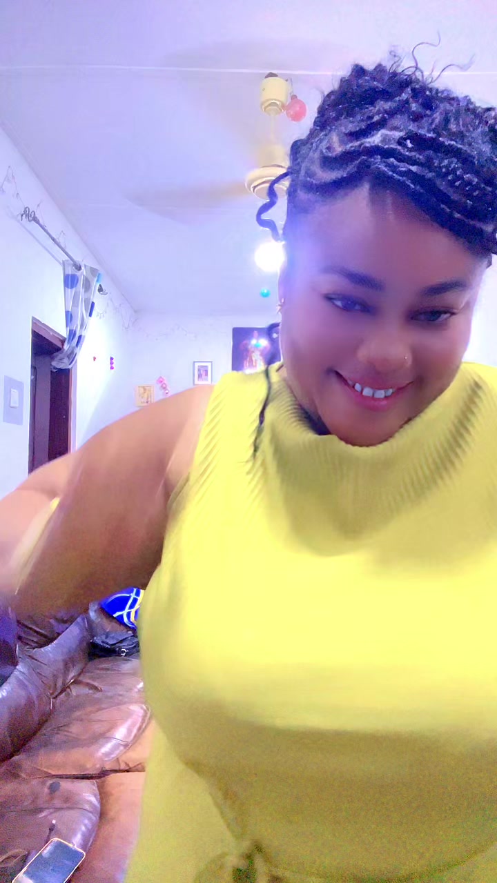 @Darlinggirlbello