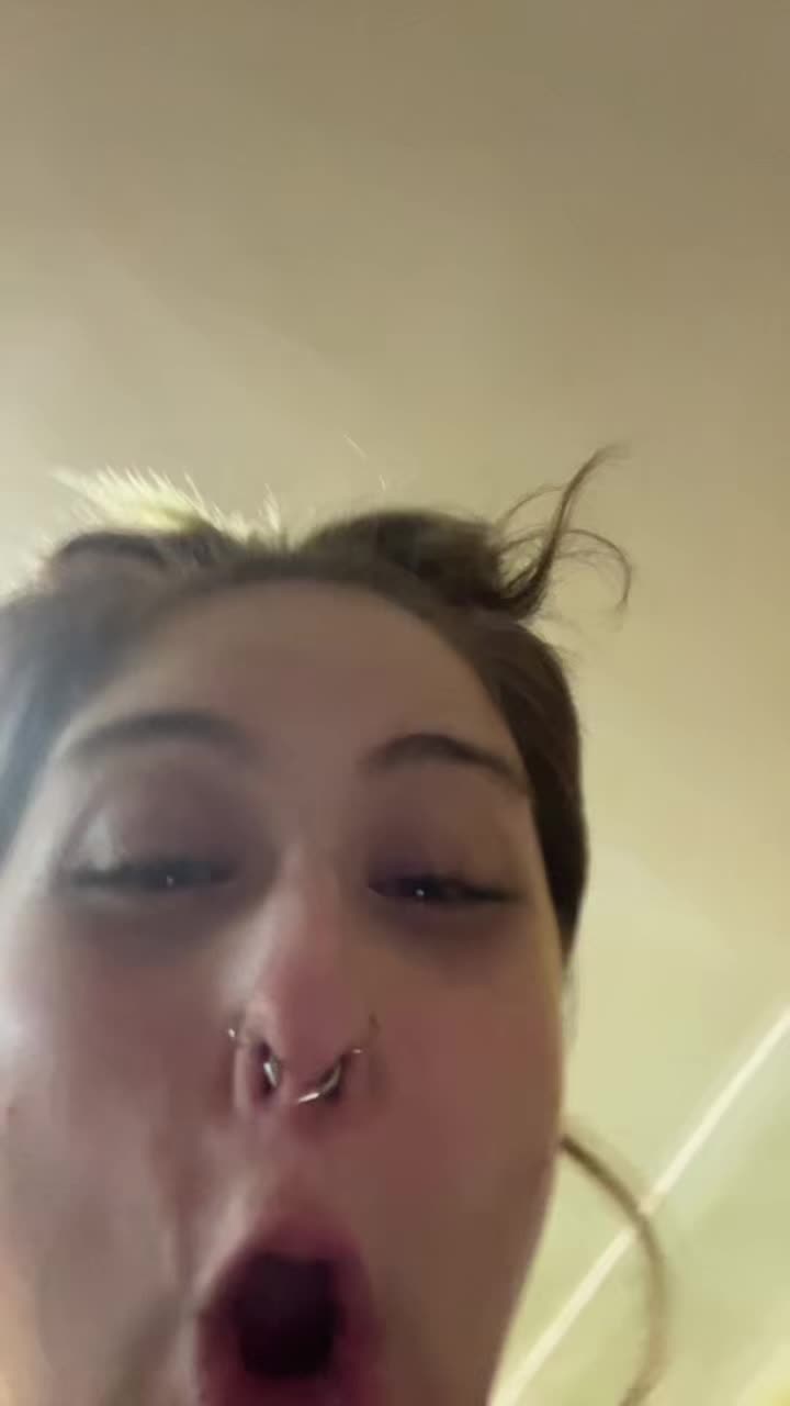 @Vomit