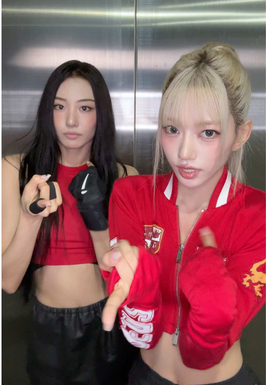 @MEOVV