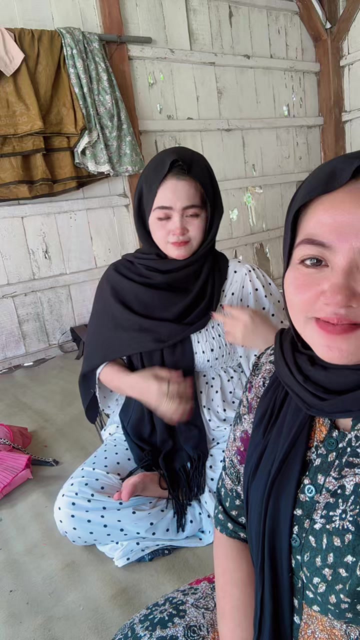 @Pasmina Abel99