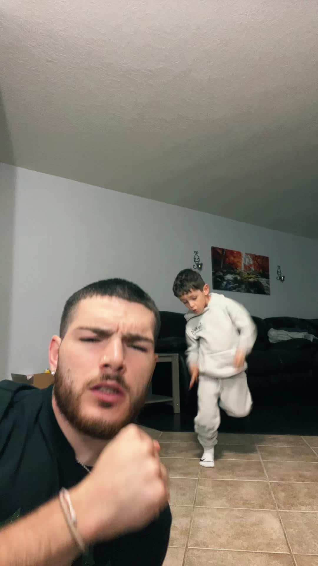 @vasquezboys12