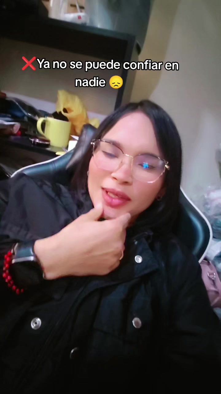 @woman