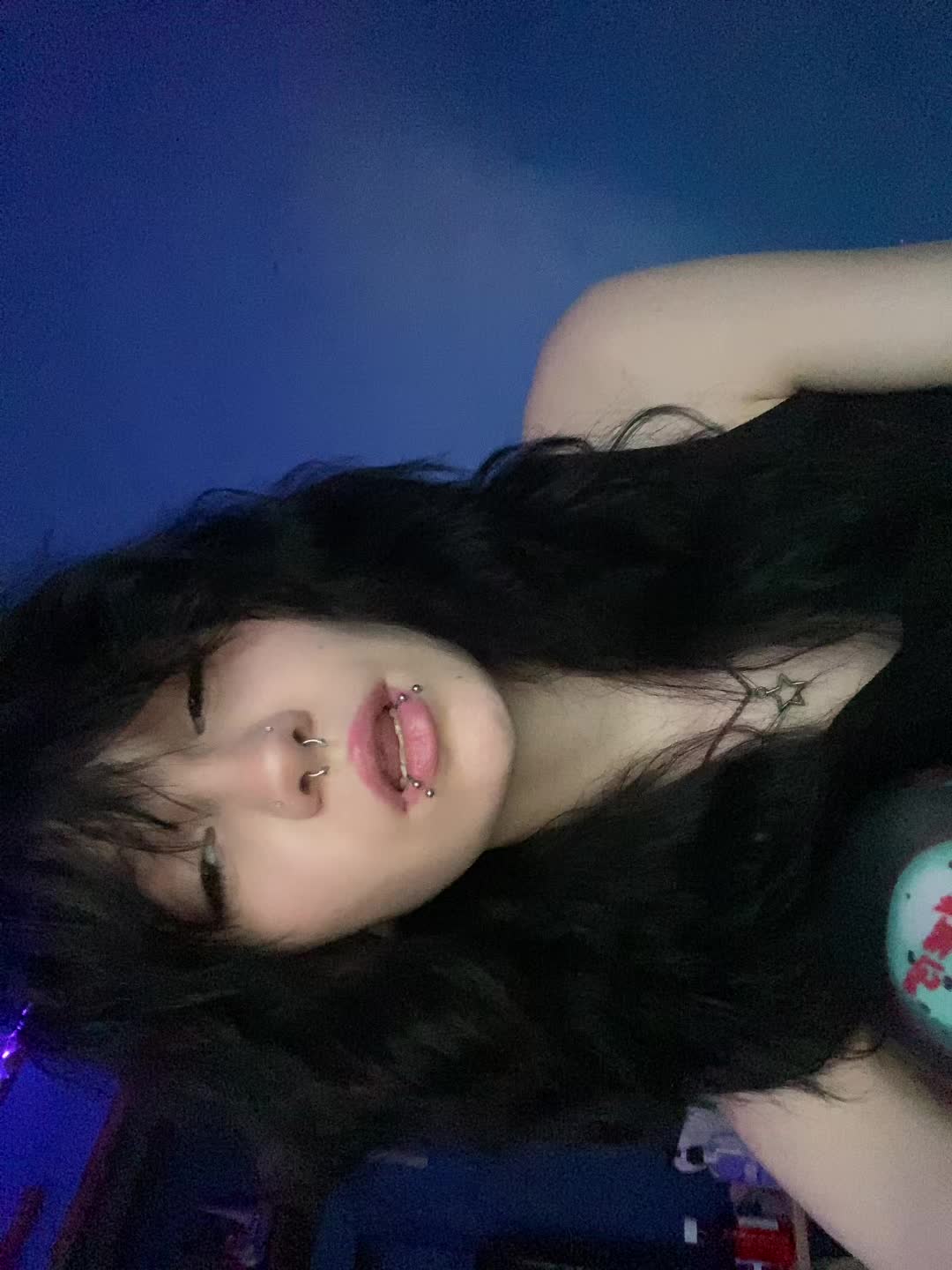 @🤐